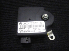 Audi A6 4F Batterieüberwachung Steuergerät 4F0915181A