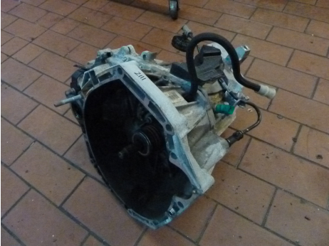 Renault Megane III 3 1.5 dci Schaltgetriebe TL4A040 110PS 81kW