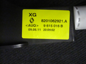 Renault Megane III 3 1.5 dci Schaltgestänge Schalthebel 8201062921