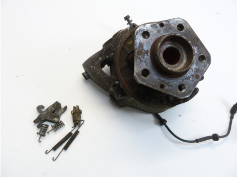 Maserati Quattroporte V M139 Achsschenkel Radlagergehäuse hinten links