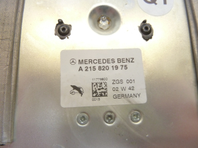 Mercedes CL C215 W215 Antennenverstärker hinten rechts A2158201975