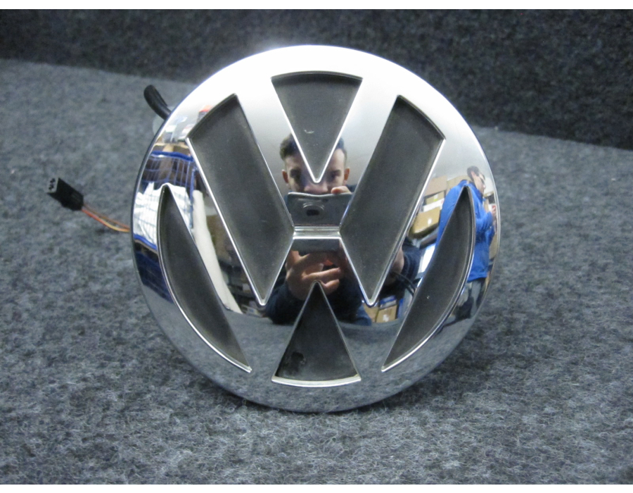 VW Phaeton 3D Taster Öffner Heckklappe Chrome VW Zeichen 3D5827601B - Ens  Autoteile - Finden Sie Ers